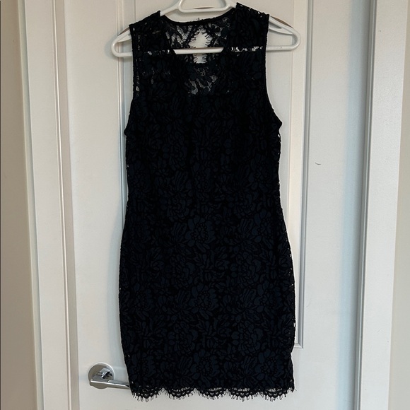 Banana Republic Navy Lace Midi Dress - Picture 4 of 10